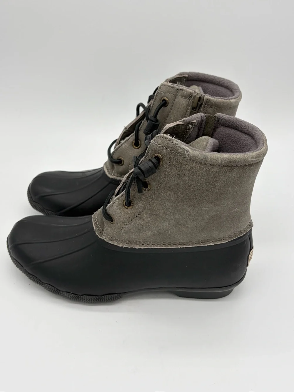 Sperry Women's Two-Tone Gray and Black Duck Boots
